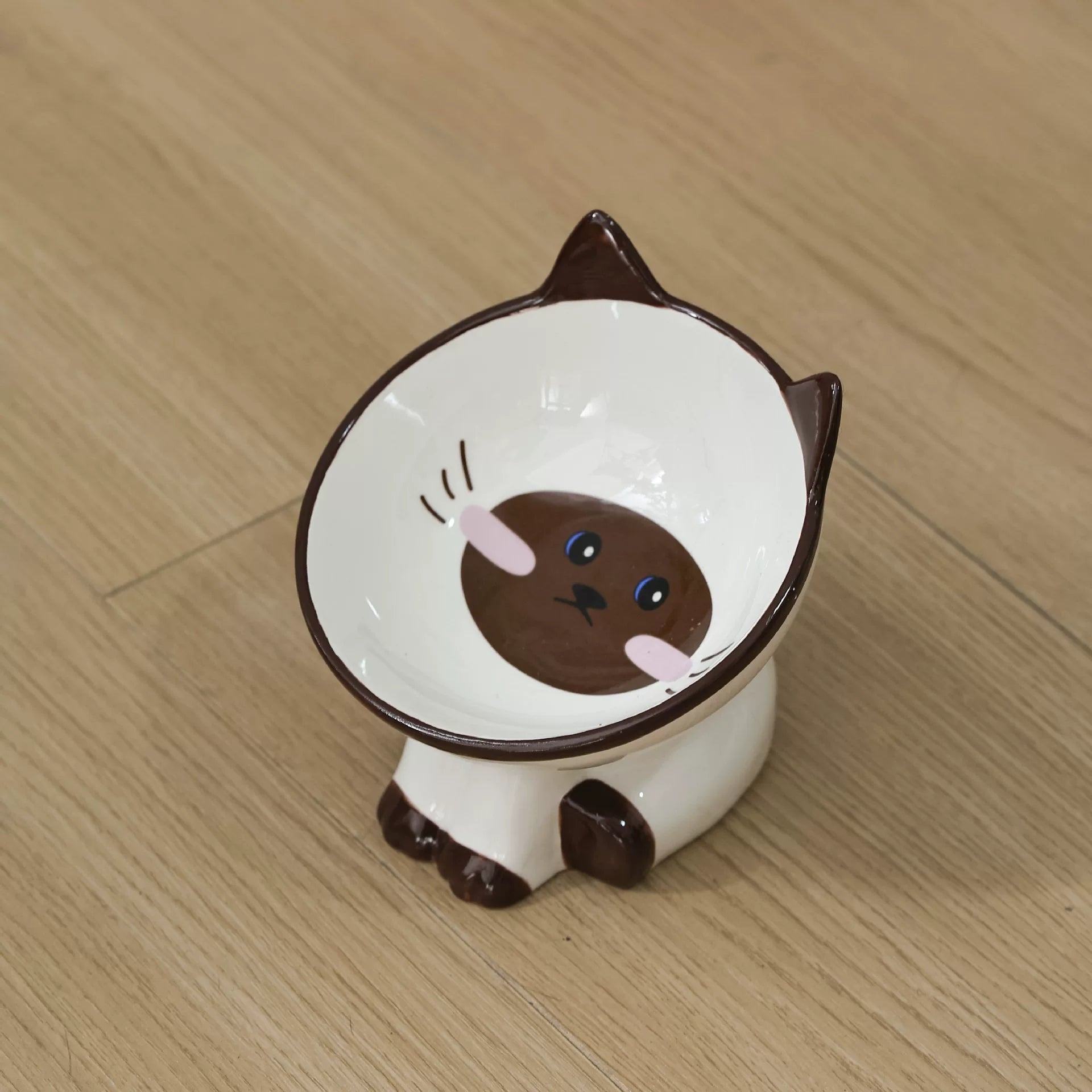 Yogusxz | Cartoon-Style Ceramic Pet Bowl with Angled Design for Cats and Dogs
